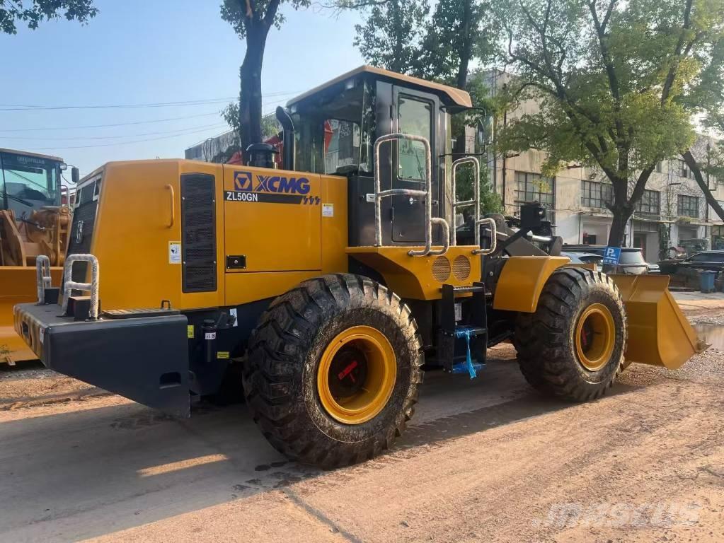 XCMG ZL 50 GN Фронтальні навантажувачі