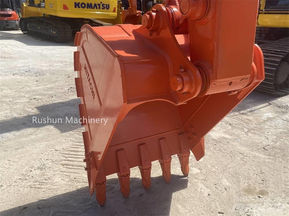 Hitachi ZX 120 Гусеничні екскаватори