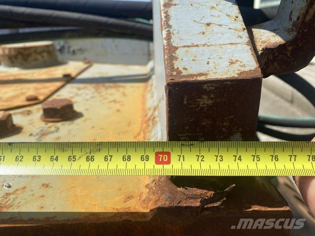 Demarec CW 45 Грейфери