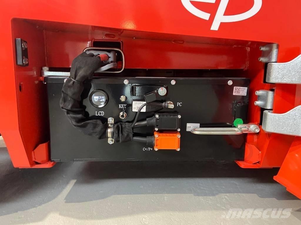 EP Equipment EFL252X Електронавантажувачі