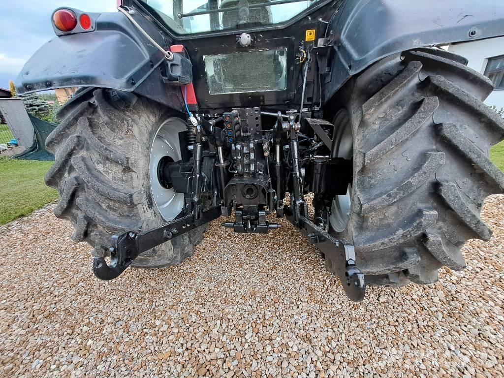 Valtra N 121 Трактори