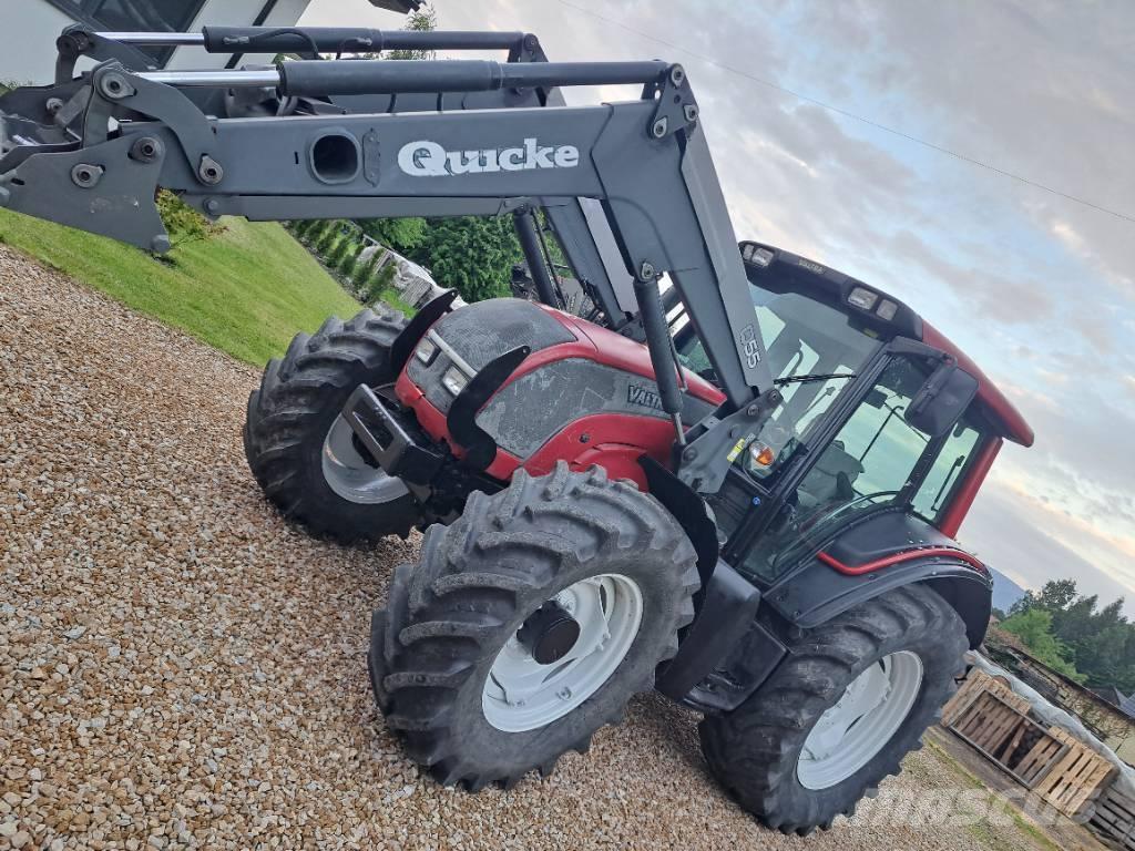 Valtra N 121 Трактори
