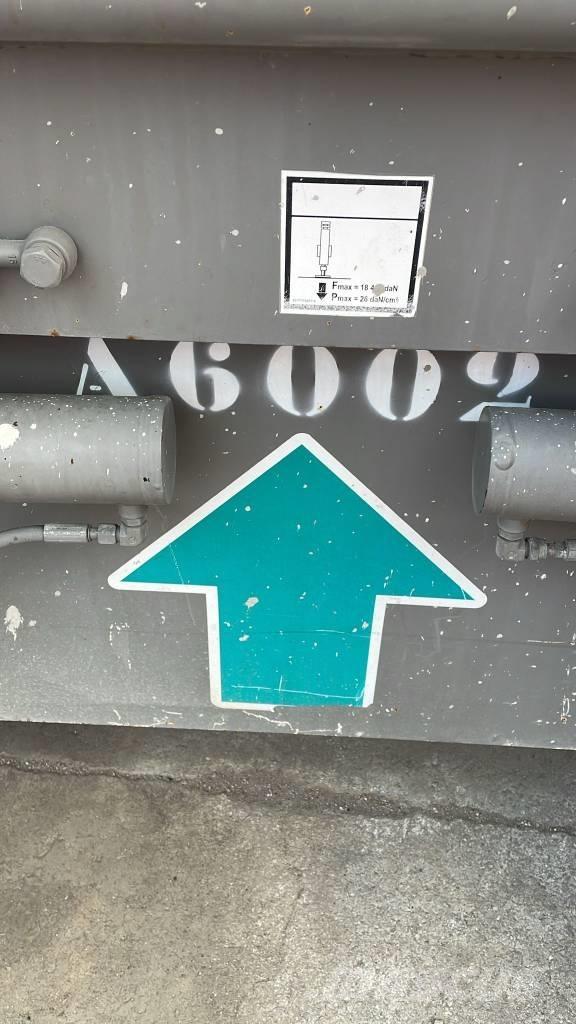 Haulotte HA 32 PX Колінчаті підйомники