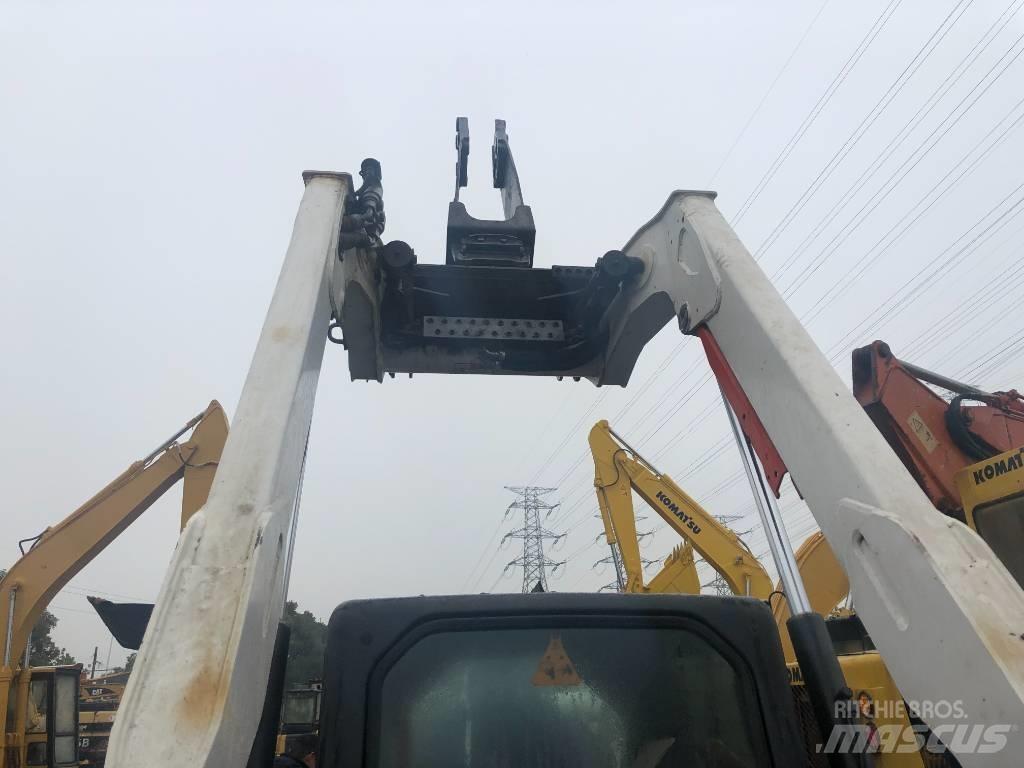Bobcat S 220 Міні-навантажувачі