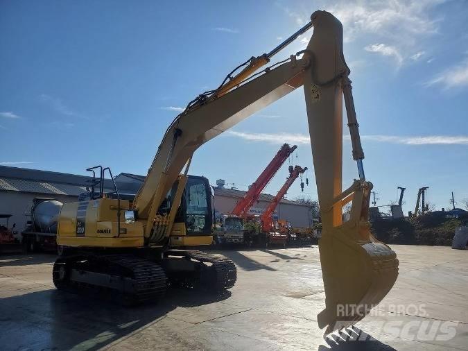 Komatsu PC 200 Гусеничні екскаватори