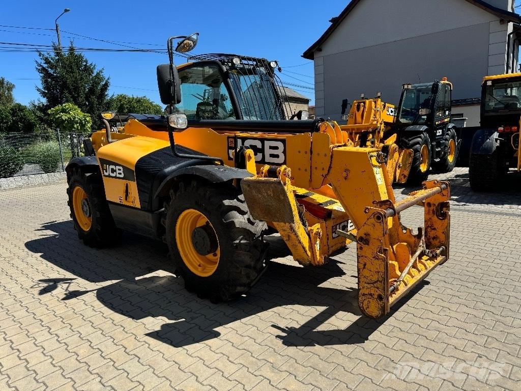 JCB 535-125 Hiviz Телескопічні навантажувачі