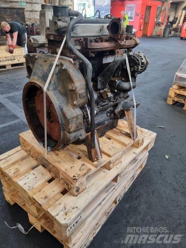 JCB 448NA 55-4 Двигуни
