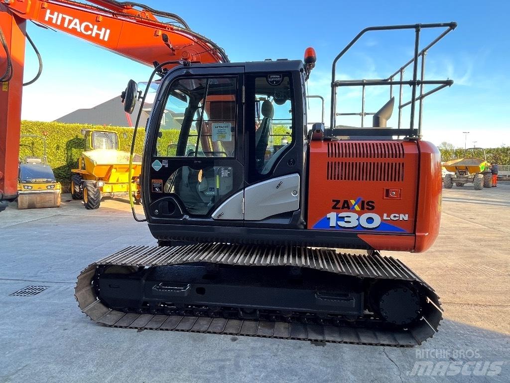 Hitachi Zx130-6 Гусеничні екскаватори