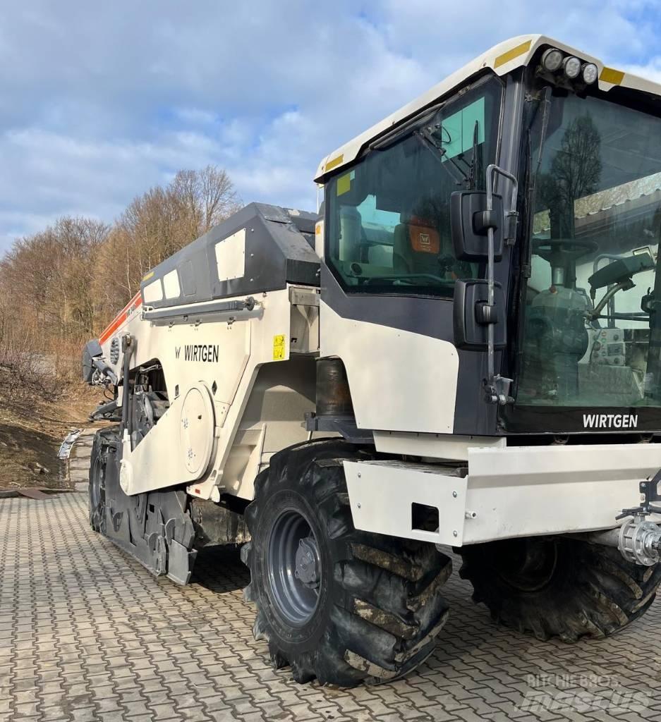 Wirtgen WR240i Ресайклери