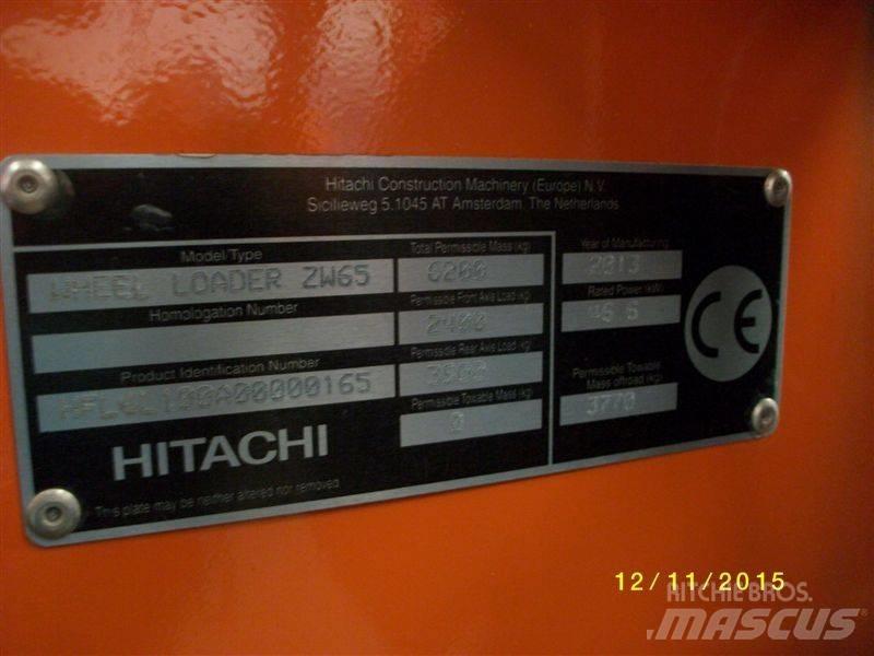 Hitachi ZW 65 Фронтальні навантажувачі