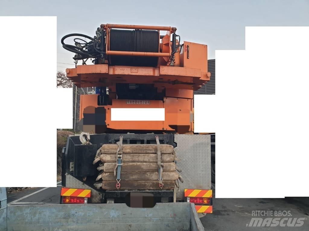 Demag AC 200 автокрани