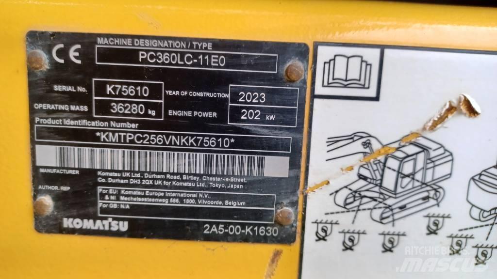 Komatsu PC360LC-11E0 Гусеничні екскаватори