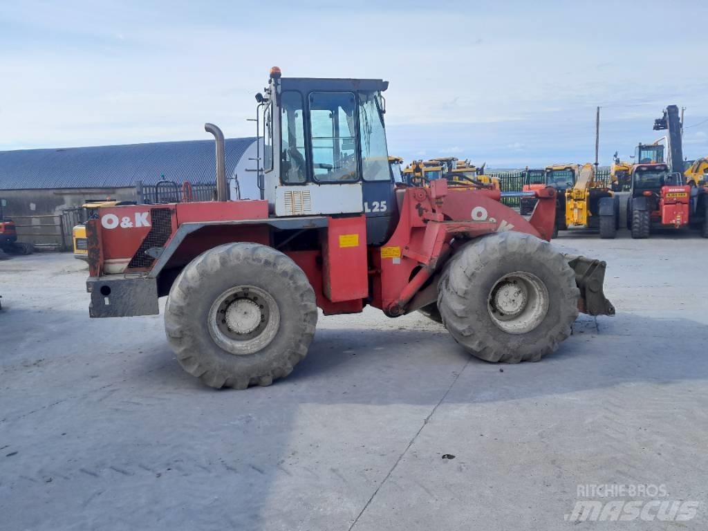 O&K L 25 Фронтальні навантажувачі