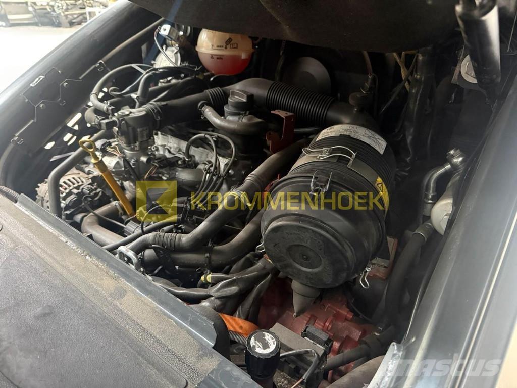 Linde H 30 T Газові навантажувачі