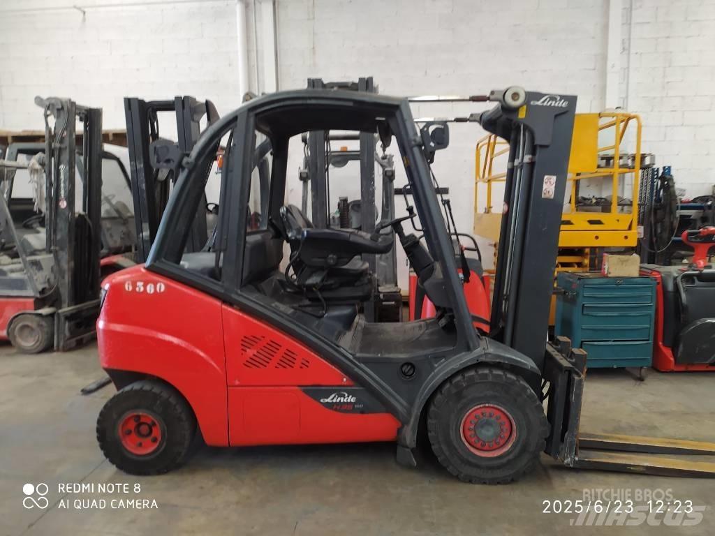 Linde H 35 D Дизельні навантажувачі