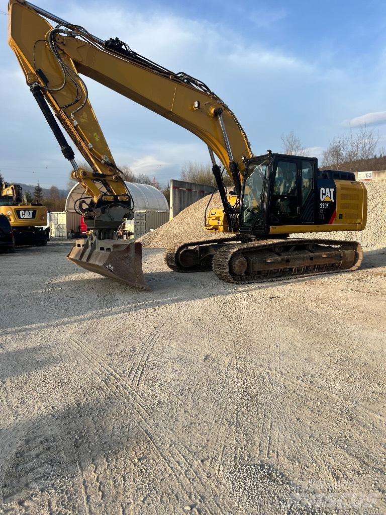 CAT 330 F LN Гусеничні екскаватори