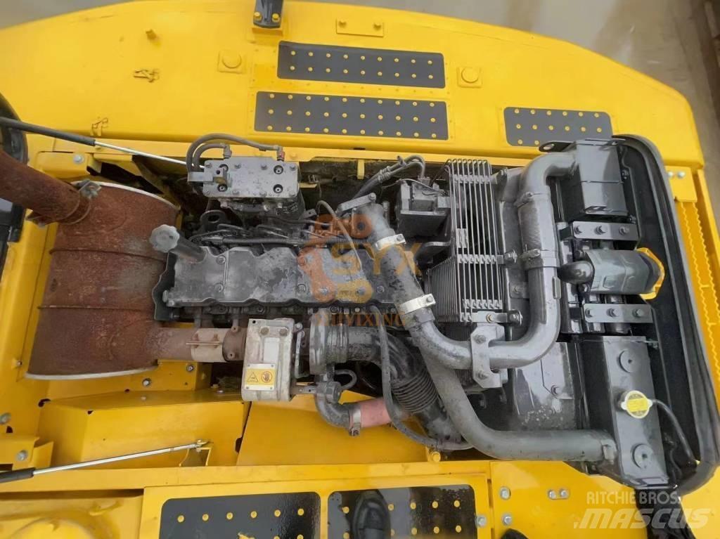 Komatsu PC 220-7 Гусеничні екскаватори