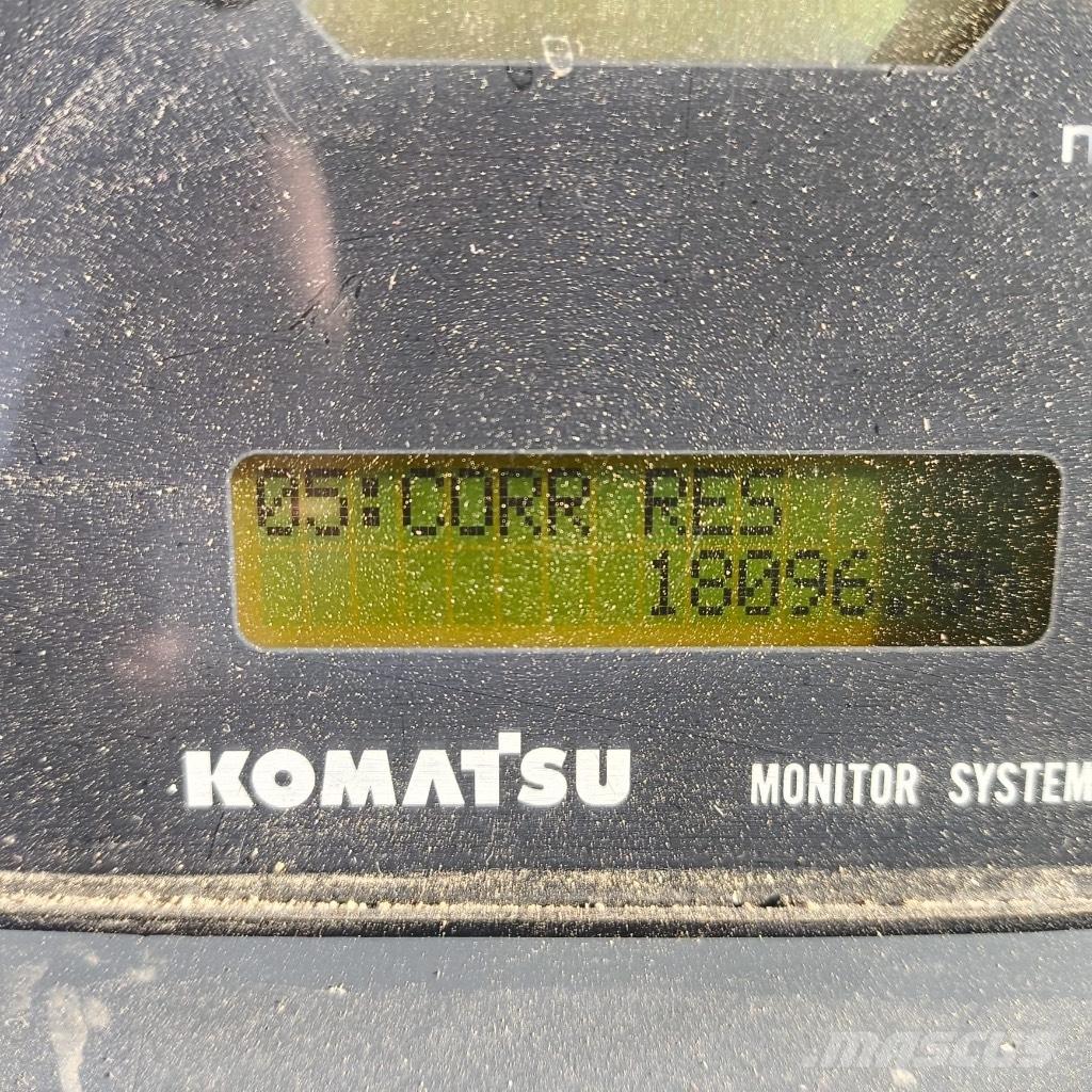 Komatsu D 65 PX-15 Гусеничні бульдозери