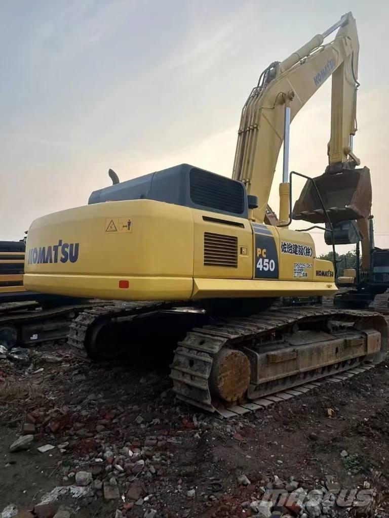 Komatsu 450-8 Гусеничні екскаватори