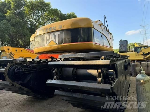 CAT 320 C Екскаватори-амфібії