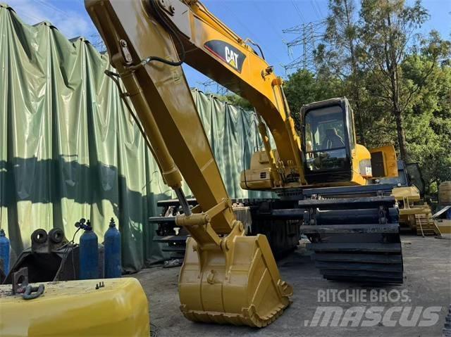 CAT 320 C Екскаватори-амфібії