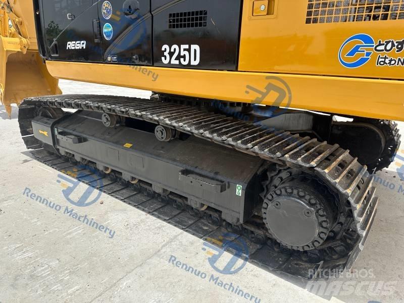 CAT 325 D Гусеничні екскаватори
