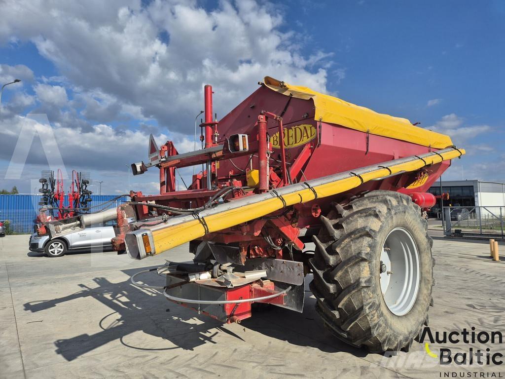 Bredal K 105 Розсіювач мінеральних добрив