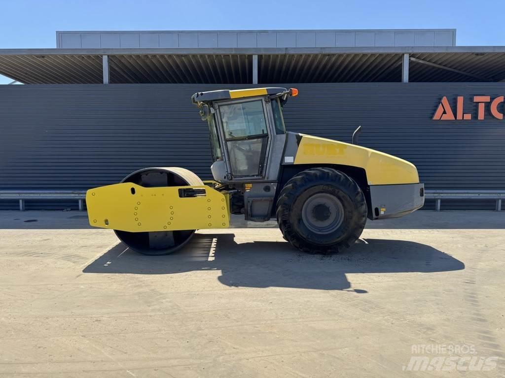 Dynapac CA3500D Грунтові котки