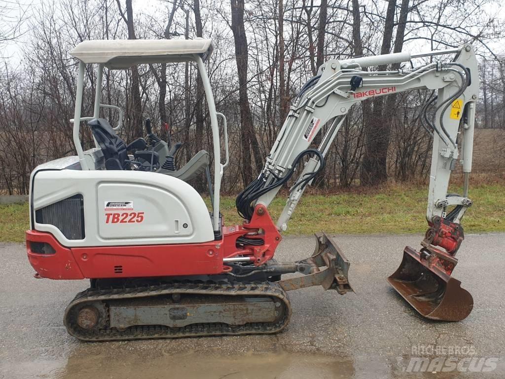 Takeuchi TB 225 Міні-екскаватори < 7т