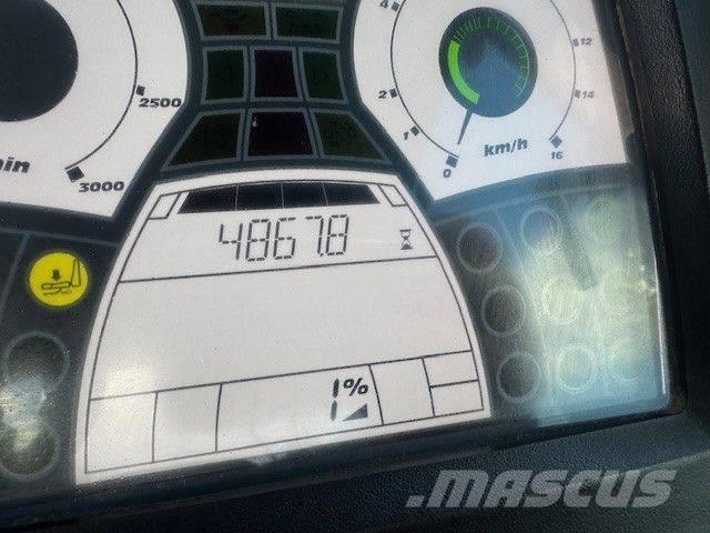 Bomag BW 216 DH-4i Грунтові котки