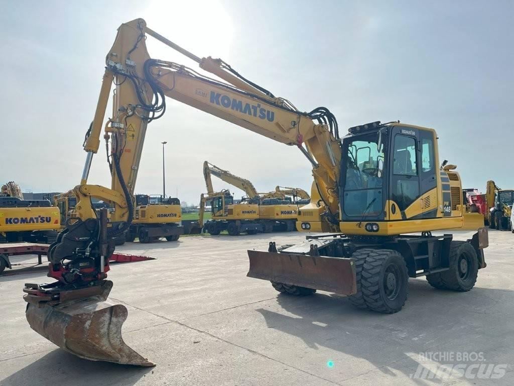 Komatsu PW 148-11 Колісні екскаватори