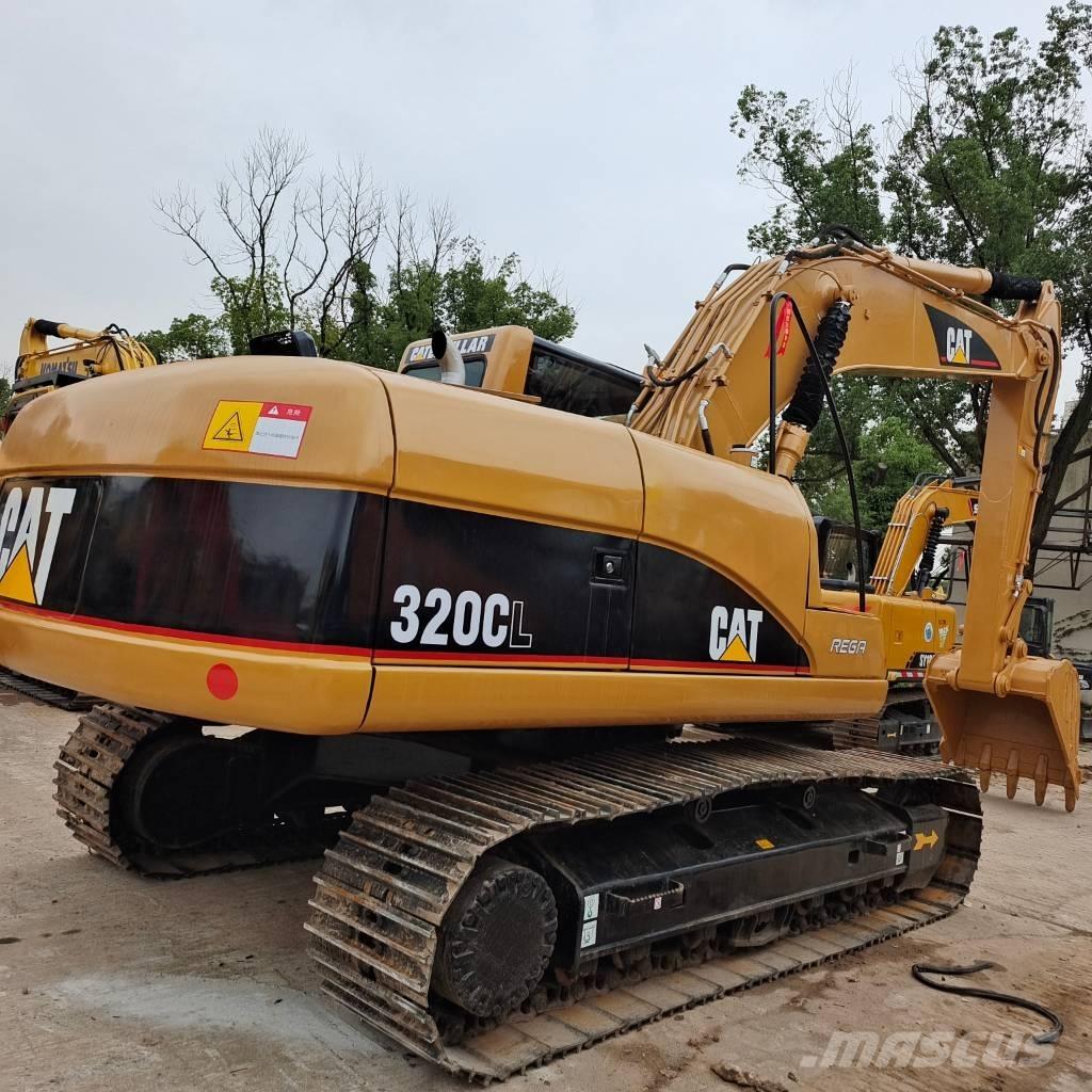 CAT 320 C L Гусеничні екскаватори