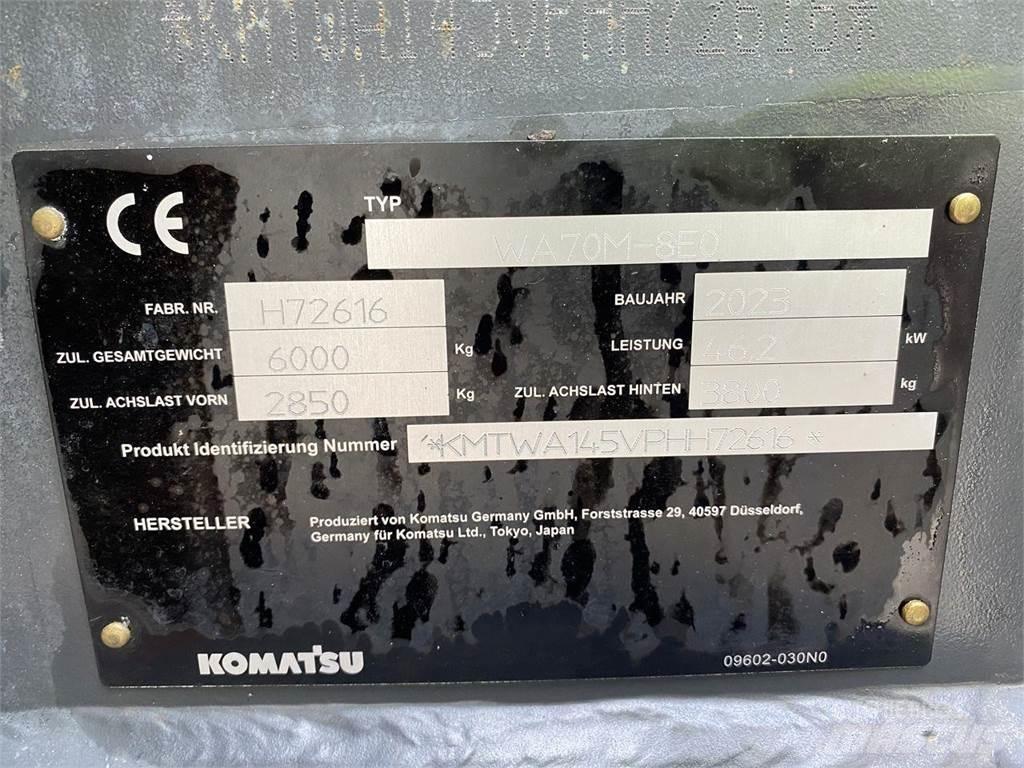 Komatsu WA70M-8EO Багатофункціональне обладнання для вантажних і землекопальних робіт