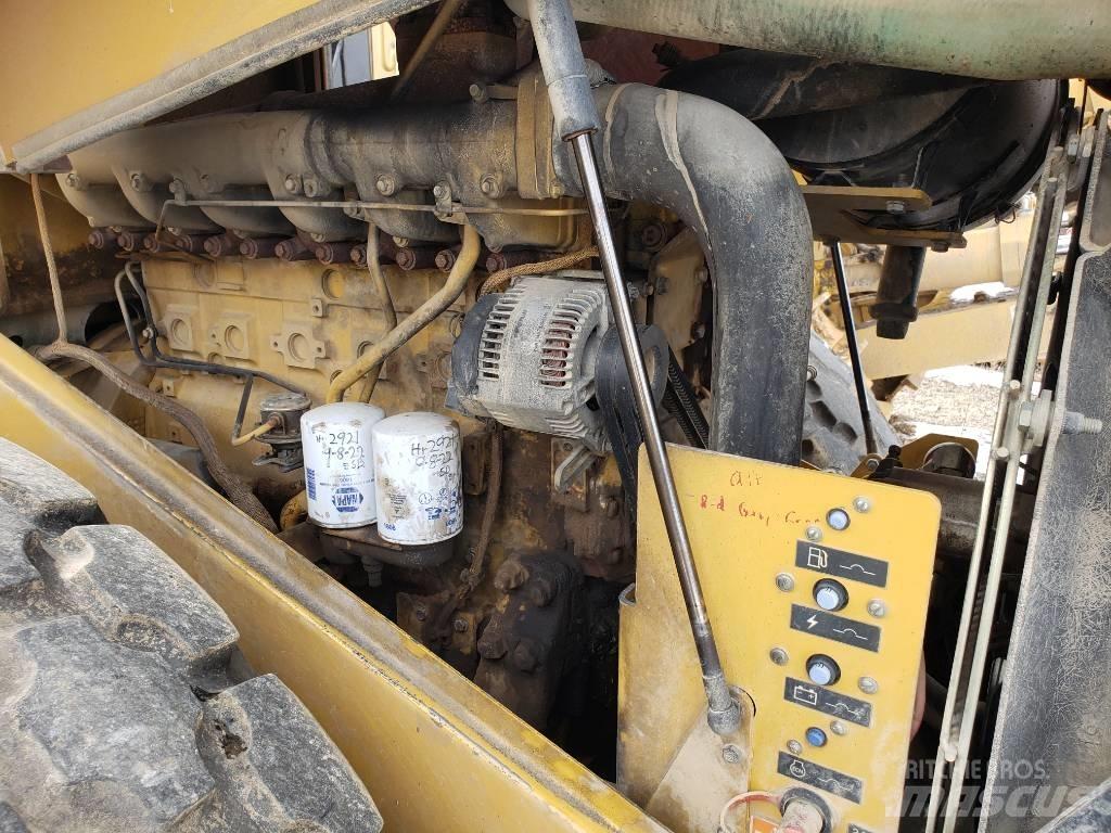 CAT CS-563E Грунтові котки