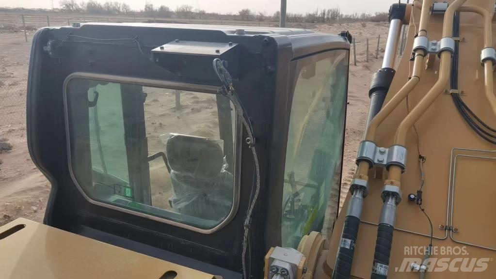 CAT 2022 CAT 350 Колісні екскаватори