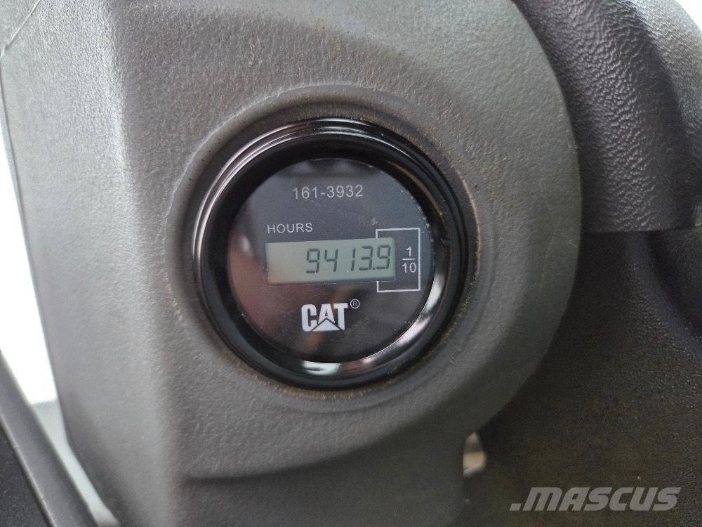 CAT 938 G Фронтальні навантажувачі