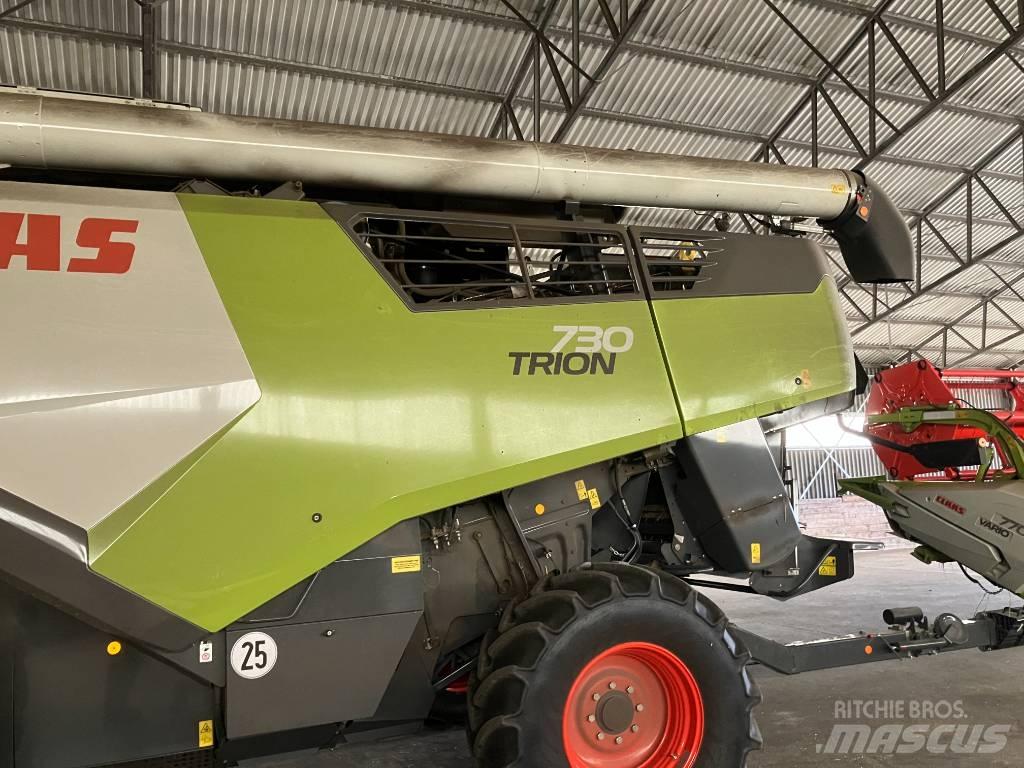 CLAAS Trion 730 Зернозбиральні комбайни