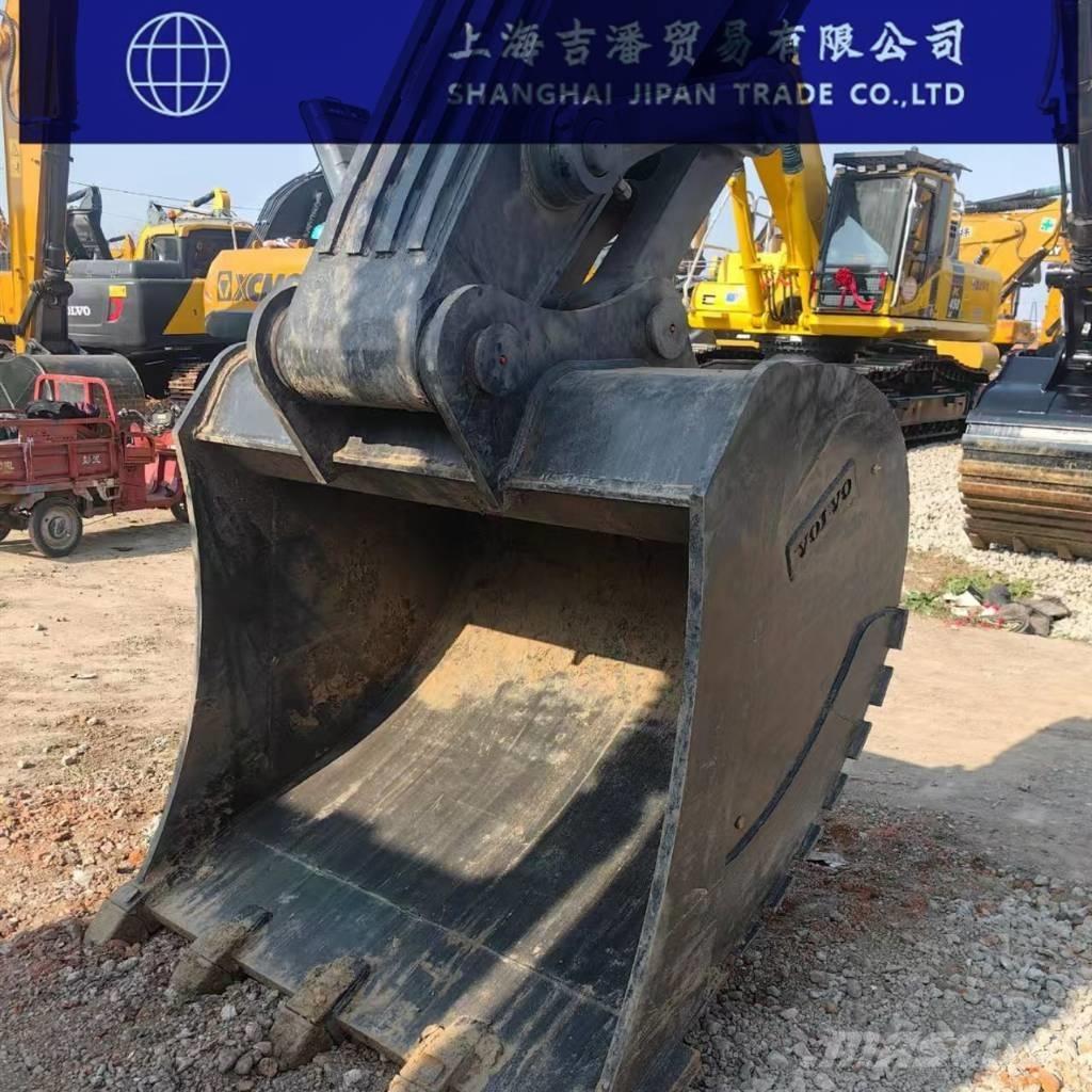 Volvo EC 360 Гусеничні екскаватори