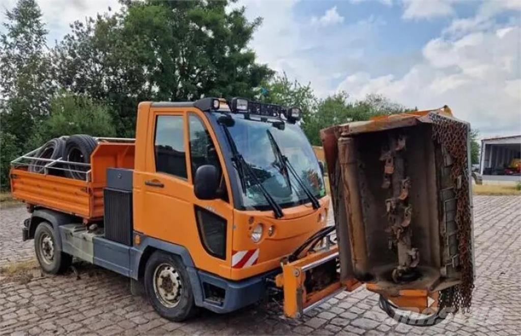 Multicar M 30 Різцетримачі для комунальних служб