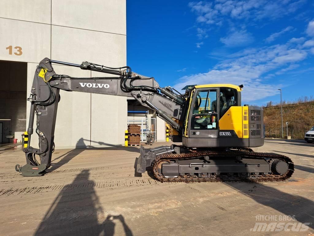 Volvo ECR 235 EL Гусеничні екскаватори