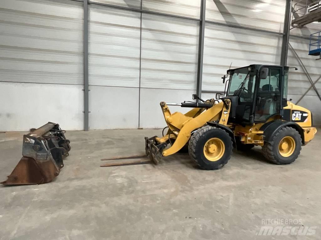 CAT 908 H Фронтальні навантажувачі