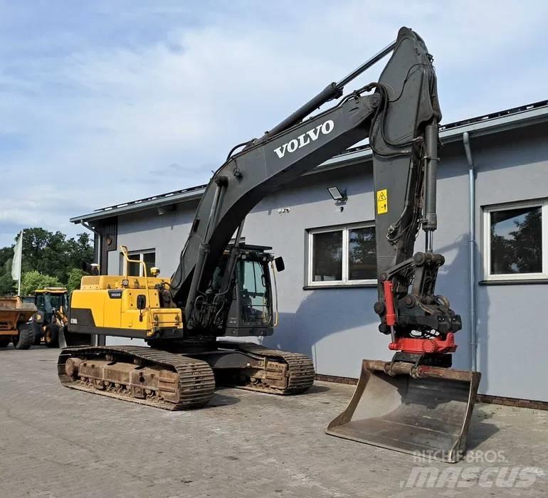 Volvo EC 300 D L Гусеничні екскаватори
