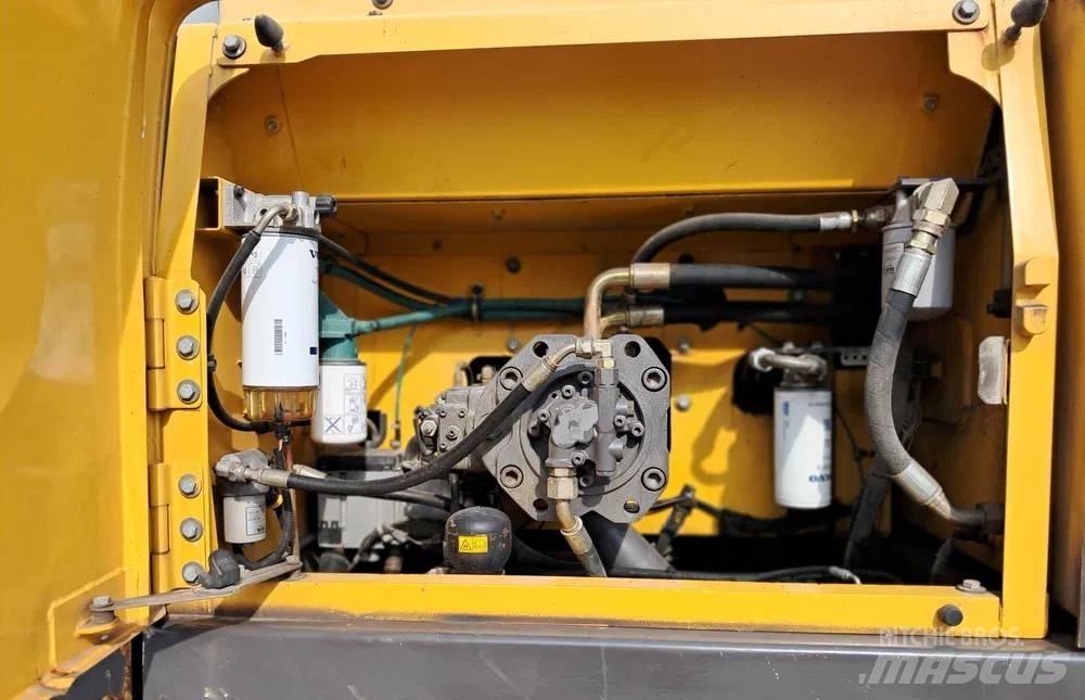 Volvo EC 300 D L Гусеничні екскаватори