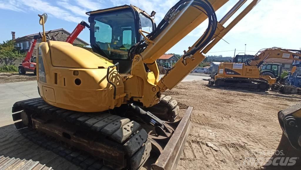 Komatsu PC118MR-8 Гусеничні екскаватори