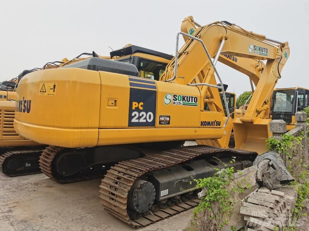 Komatsu PC 220-7 Гусеничні екскаватори