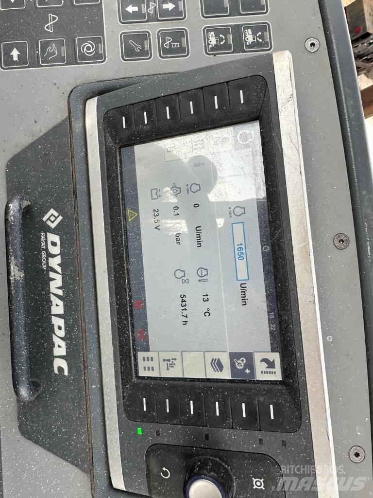 Dynapac SD 1800 W Асфальтовкладачі
