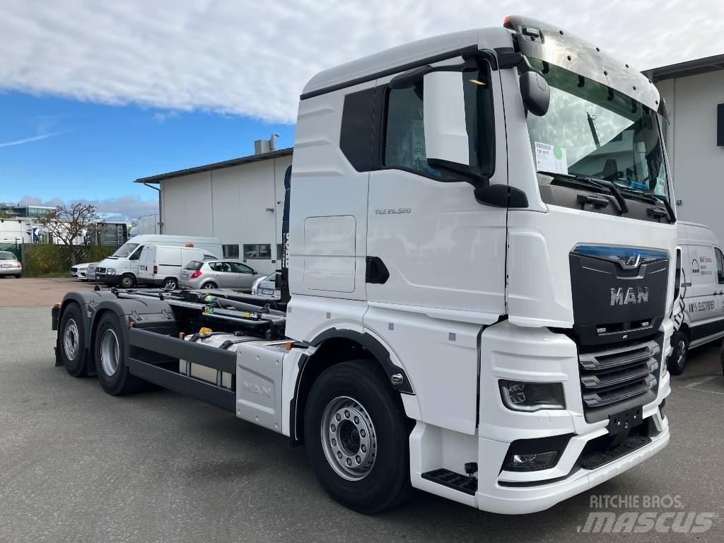MAN TGX 26.520 Вантажівки з гаковим підйомом