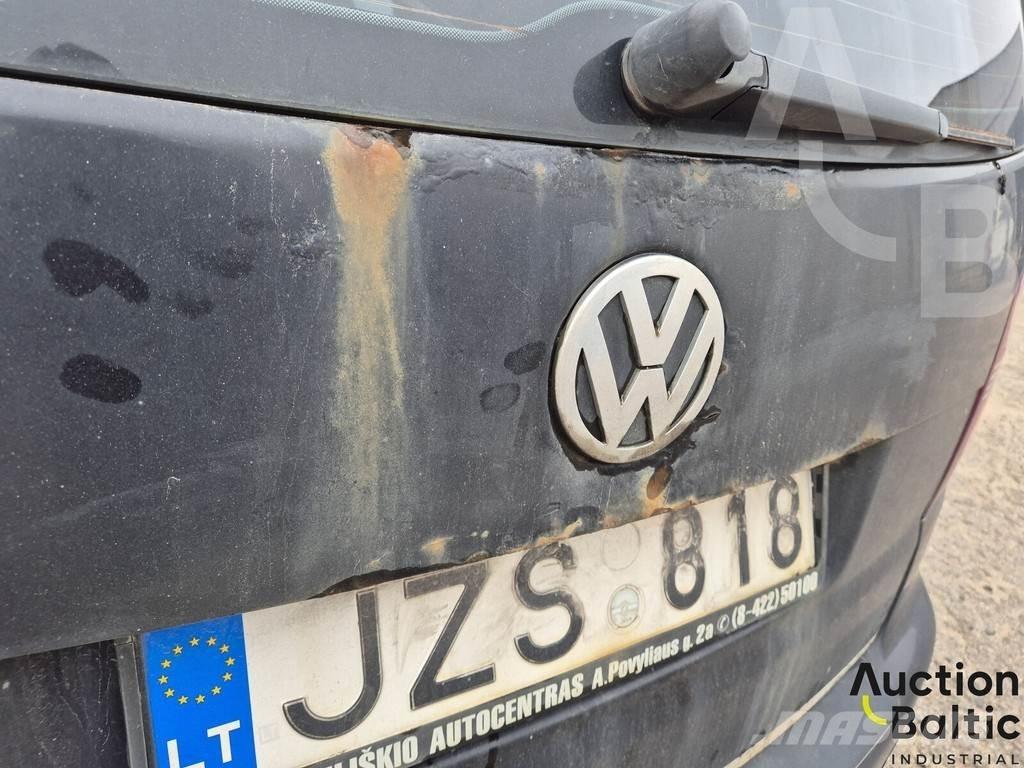 Volkswagen Touran Автомобілі