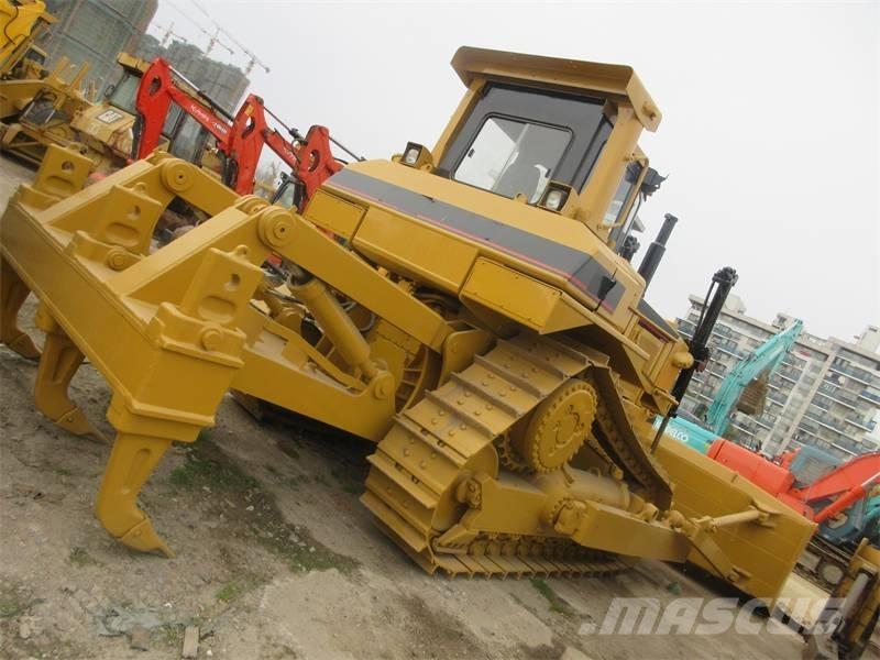 CAT D 8 R Гусеничні бульдозери