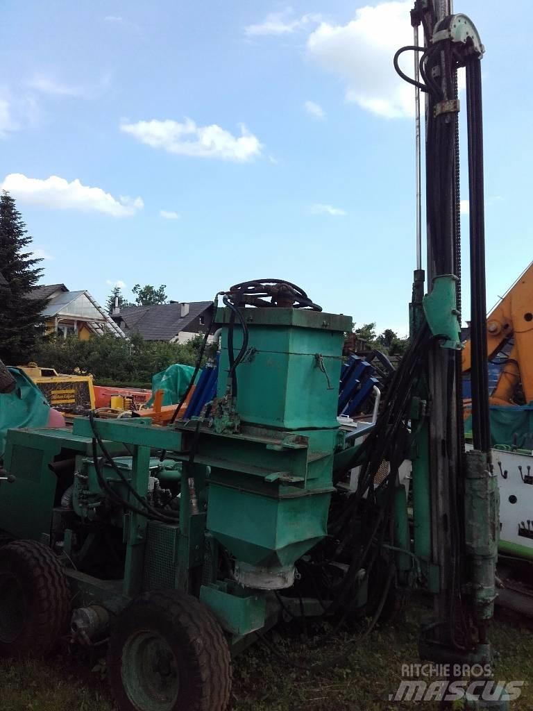 Montabert Motofore Мобільні бурові установки